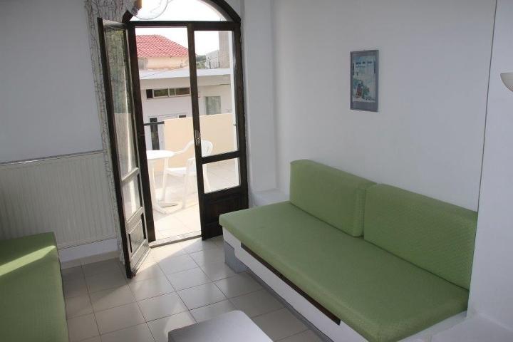 Skala Apartments Agia Marina  ภายนอก รูปภาพ