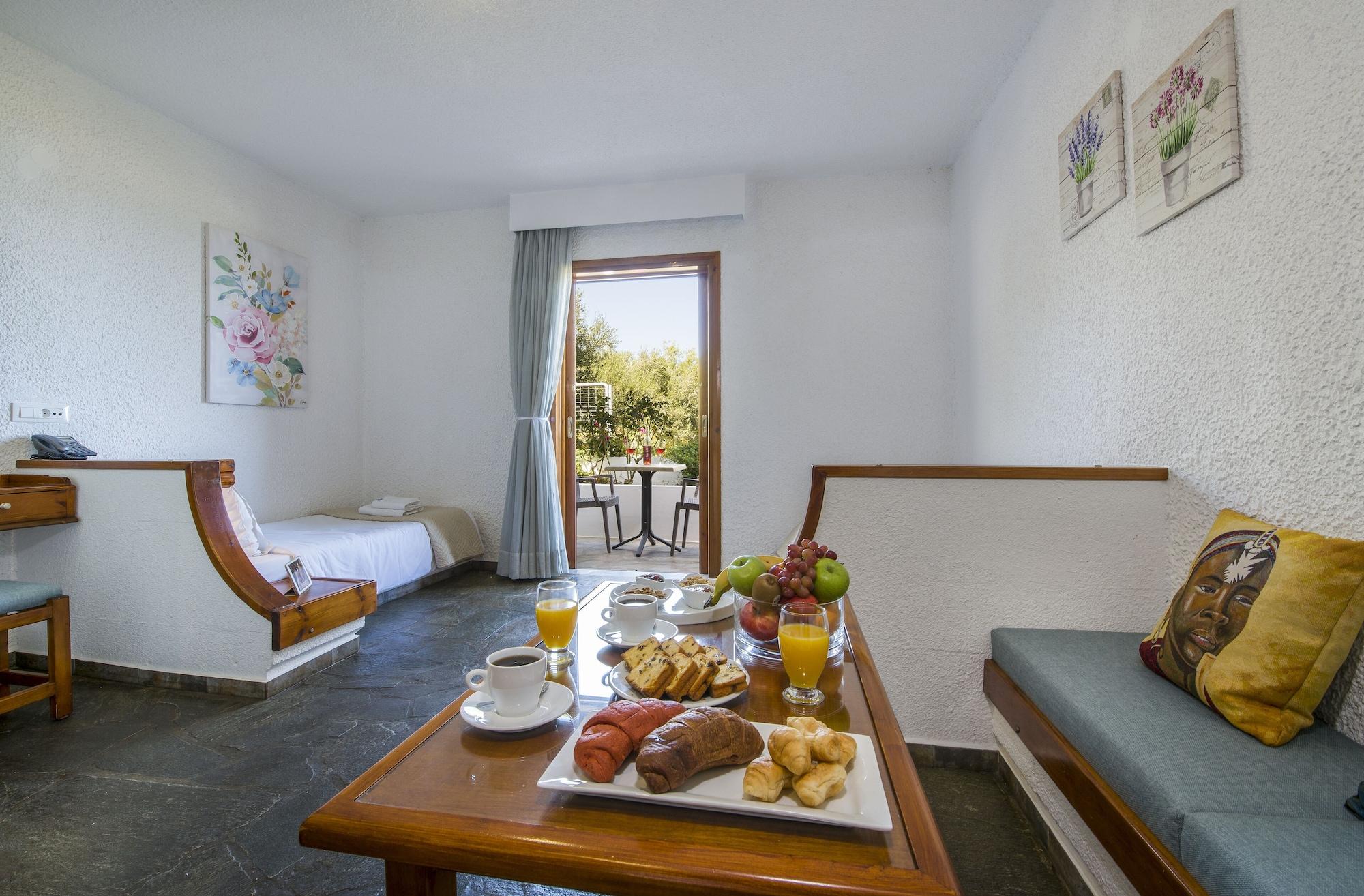 Skala Apartments Agia Marina  ภายนอก รูปภาพ