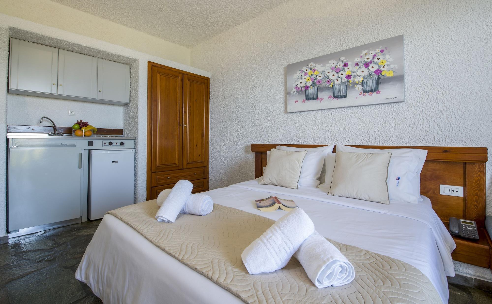 Skala Apartments Agia Marina  ภายนอก รูปภาพ